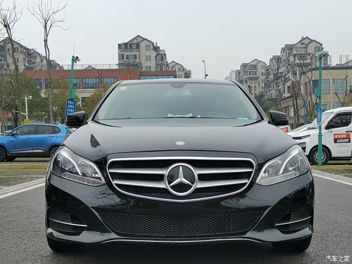 14年奔驰e260l,1.8t自动天窗,10万多公里实表,双