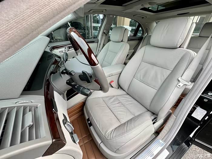 12年奔驰s350 实表9w公里 ,主要车况好,价格便宜