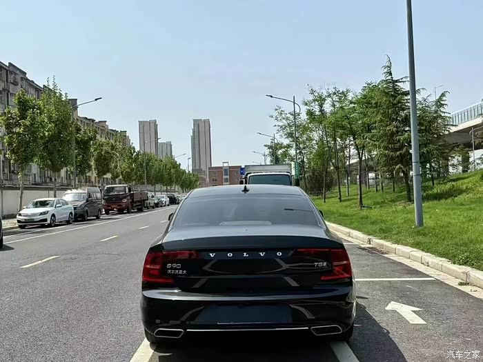 9万 最新到店20款20年沃尔沃s90,2.0t