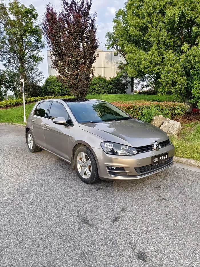 拿下16年大众高尔夫,1.6l 10万公里 织物座椅,大天窗