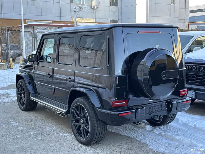 24款欧规g63黑棕4983现车带双色仪表组件273