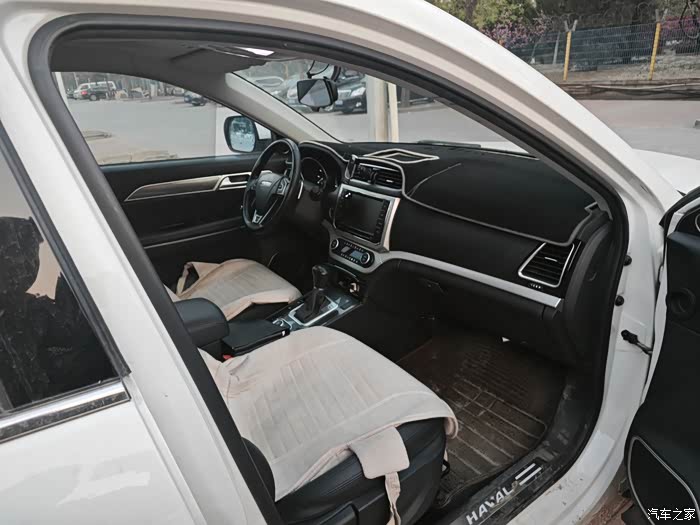 点击:>1|回复:>0哈弗h6coupe论坛>17款蓝标1.