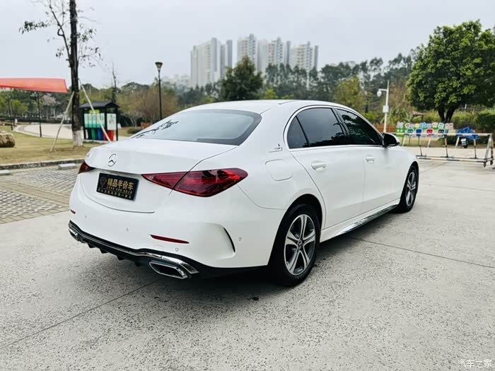 12522年8月奔驰c200l