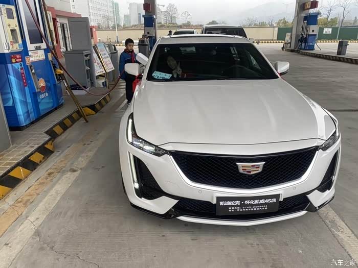 凯迪拉克ct5驾驶感受顶级指哪打哪操控无懈可击平常喜欢