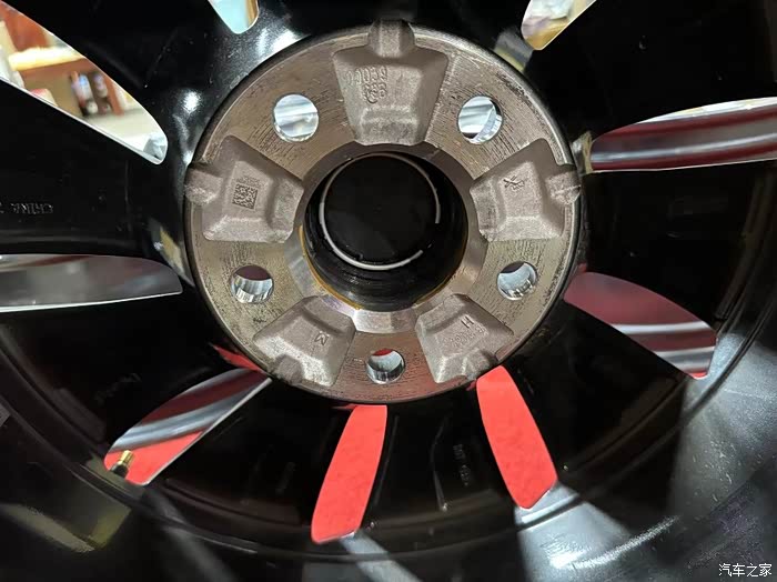 奥迪a6 全新拆车轮毂