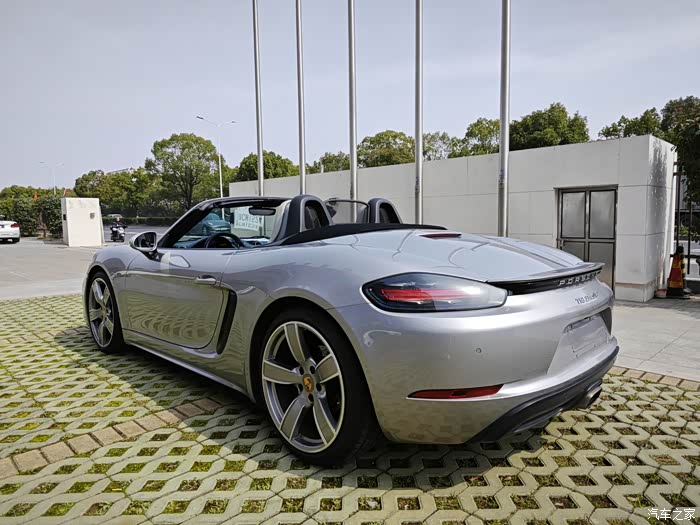 18年保时捷boxster71856万公里原版一个面局