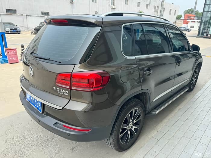 2016年7月途观,1.8自动天窗,两驱,带一键加热,一手车