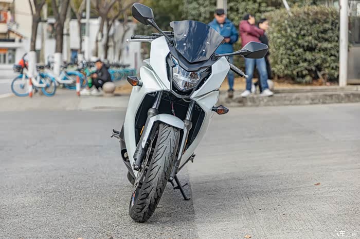 出售18年本田cbr650f