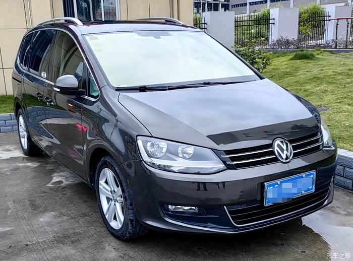 18年11月上牌夏朗380舒享7座全车原版无换件保险刚买