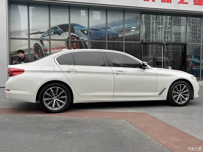 宝马5系2018款528li上市特别版2168