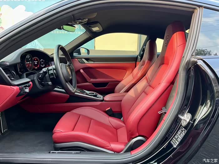 22年保时捷9922万公里原漆配置好超级新