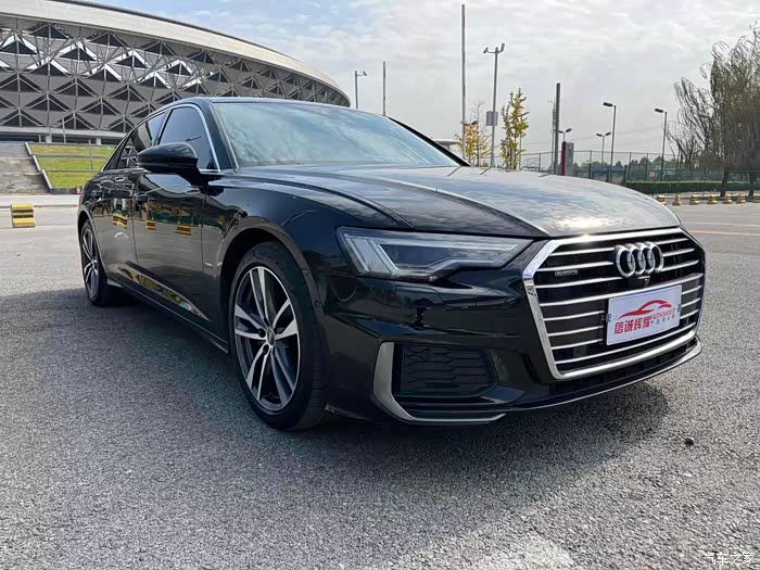 点击:>1|回复:>0奥迪a6l/a6(进口)论坛>19年a6,2.