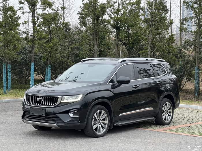 库存很久了的吉利汽车豪越2022款18td自动尊贵