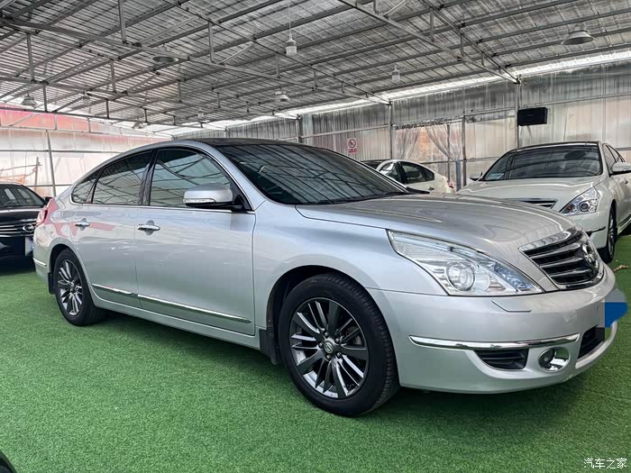 11年银色天籁公爵25六缸vq25发动机百分之90原