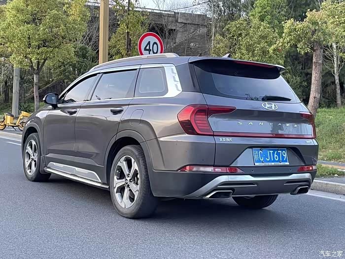 现代胜达2019款380tgdigls自动两驱豪