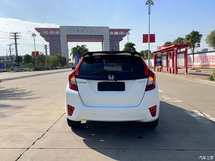17年11月上牌本田飞度15地球梦发动机空间魔术师重要