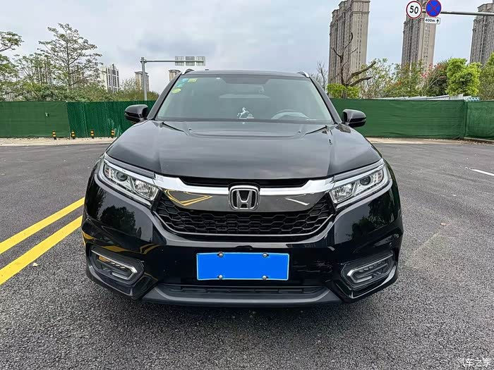 2017款本田冠道15t无级240turbo两驱舒