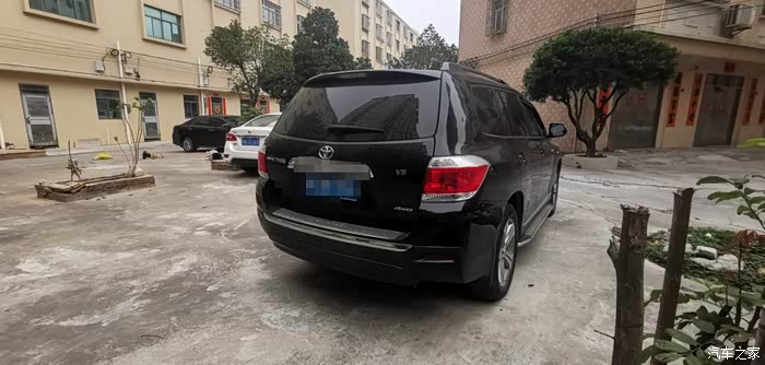 出13年11月汉兰达运动版黑色五座13万公里车头盖4s