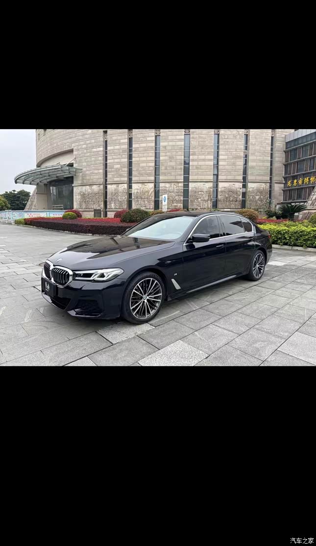 个人出2021年宝马530lim运动套装分段式天窗座