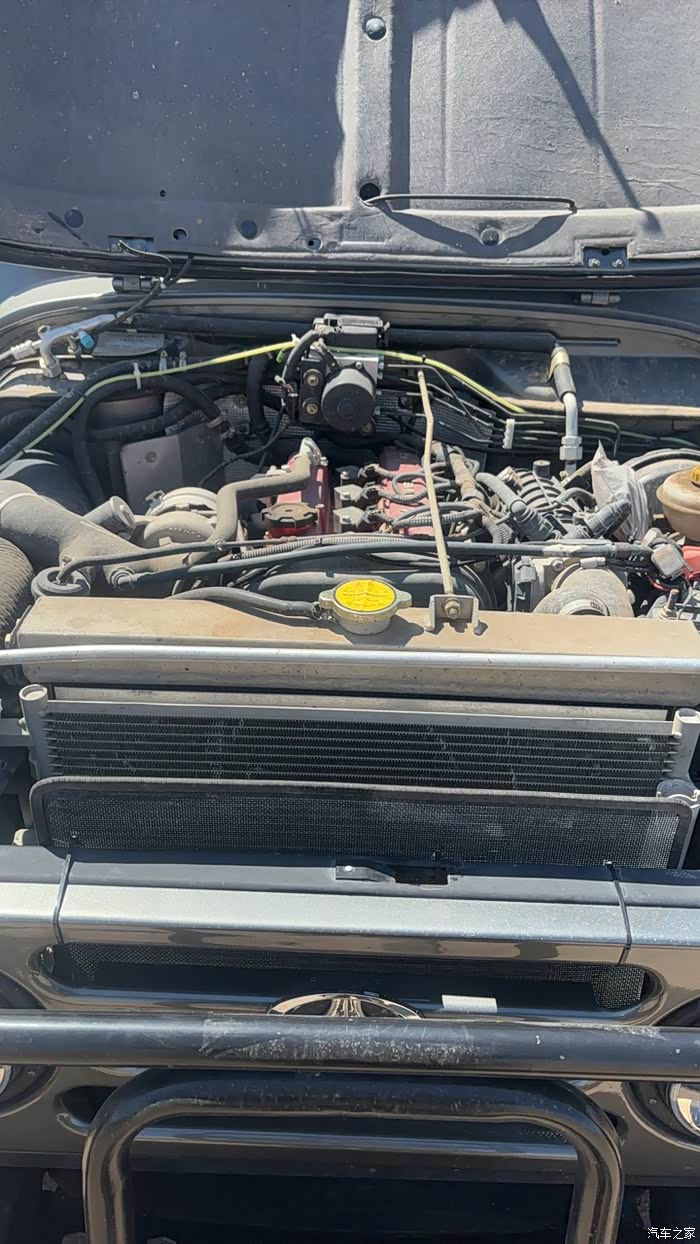 北京bj212,2021年3月,方门硬顶 4x4 2.4t