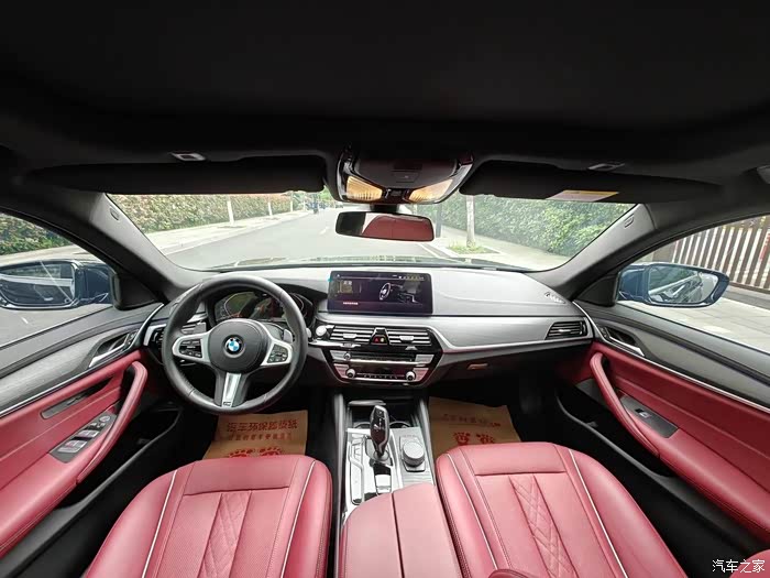 20年宝马530 内饰爱惜得跟老婆一样,你们的爱车内饰新吗?
