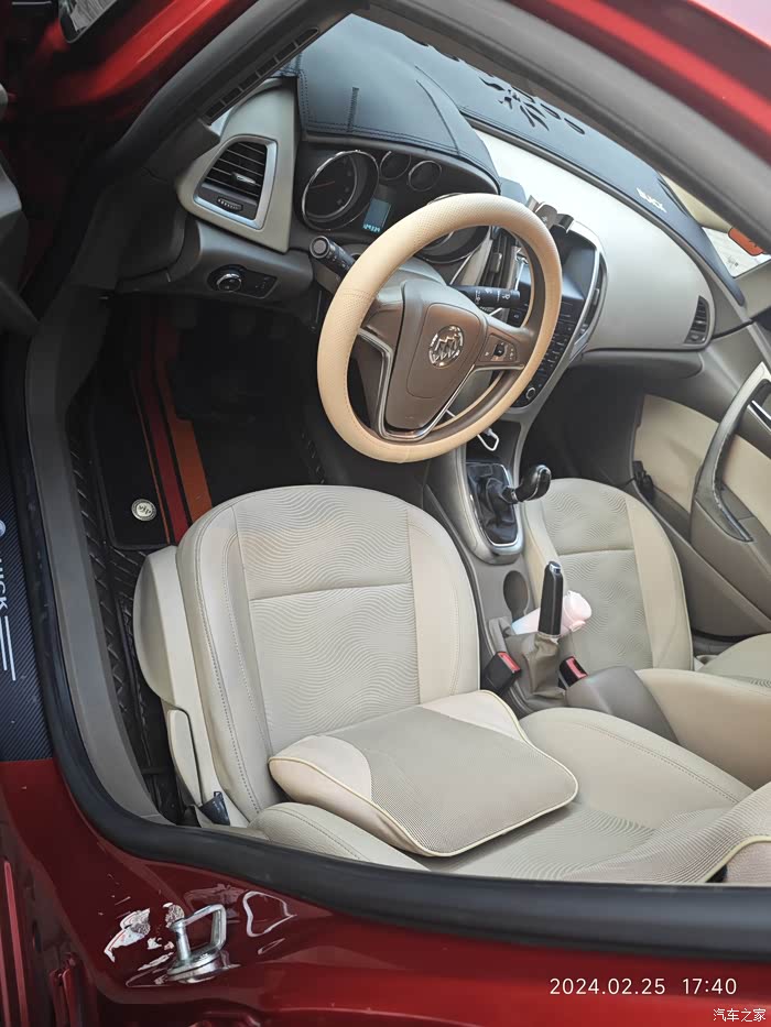 晒晒新入手的二手英朗14年10月份别克英朗gt手动1