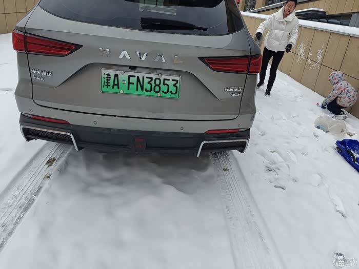 瑞雪兆丰年枭龙max伴你左右