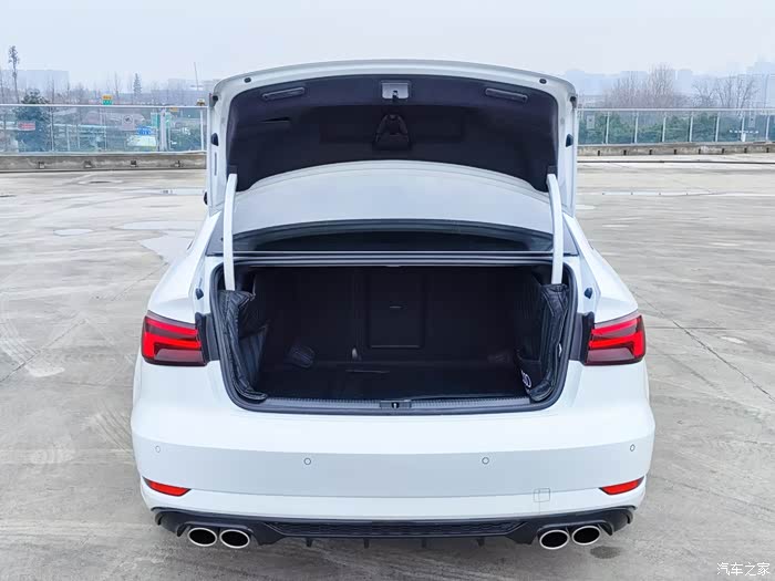 2020年上户奥迪a3,全车原版,局部少量补漆,原_奥迪a3论坛_汽车之家