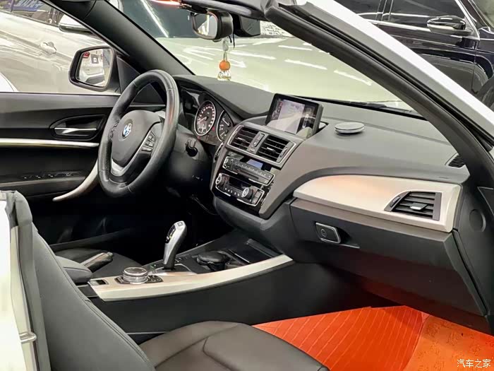 17年宝马218i敞篷4座整车海关进口实表5万公里反