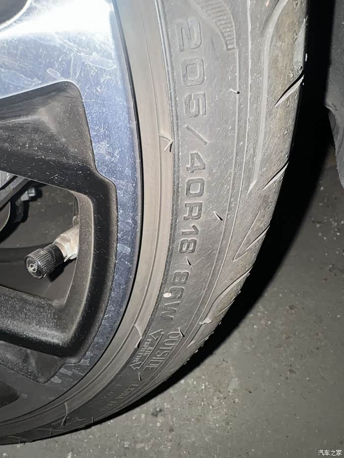 出4条宝马mini原厂固特异防爆胎2054018下地