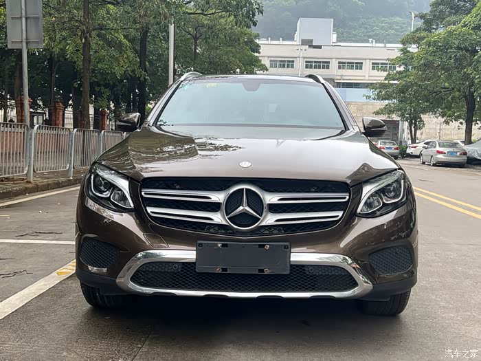 16年奔驰glc260一手车精品车况里外成色超靓无任