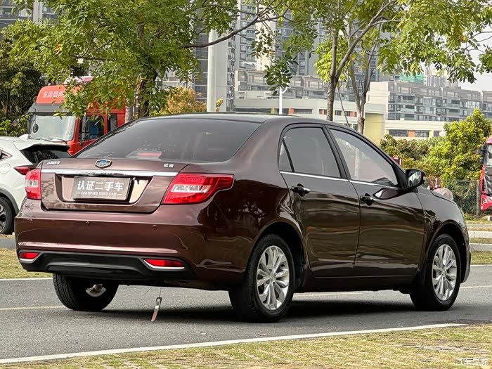 吉利远景2017款1.5l自动幸福版,咖啡色,一手好车,8万