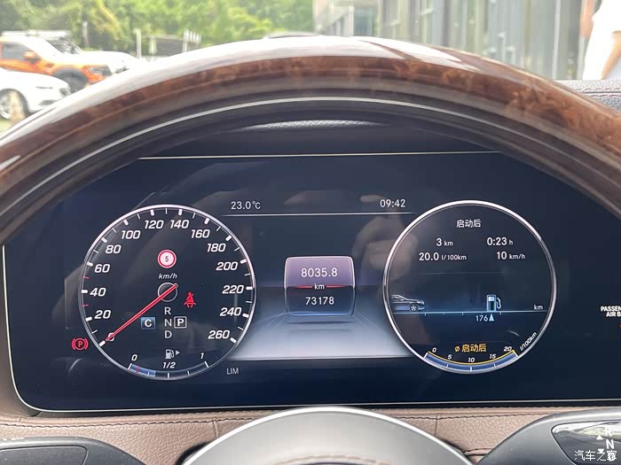 【图】18年迈巴赫s560 4座 实表7万多公里还算跑得不多,有几_奔驰s级