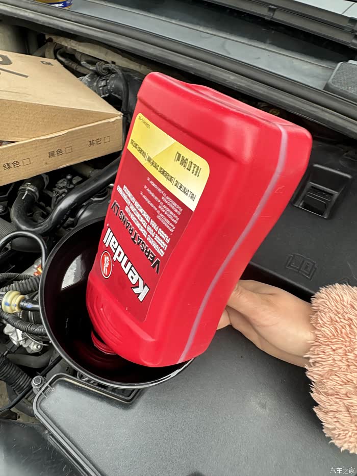 15款福克斯大保养机油变速箱油原厂机脚