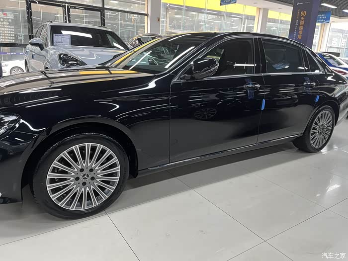 奔驰e300l豪华20t2021年安全行驶29000公