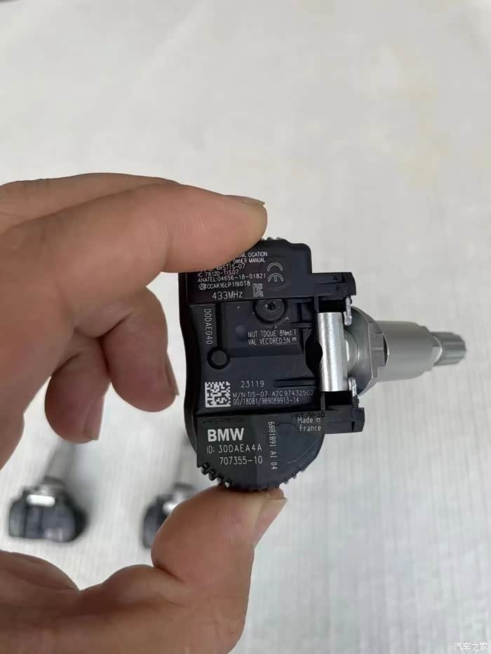 宝马6gt升级原厂rdc数字胎压监测