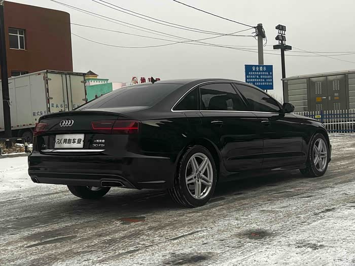 奥迪a6l2018款30周年年型30fsi风尚型