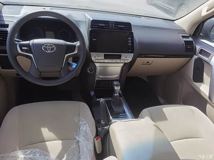 全新普拉多配置22款丰田霸道4000gxr迪拜版黑