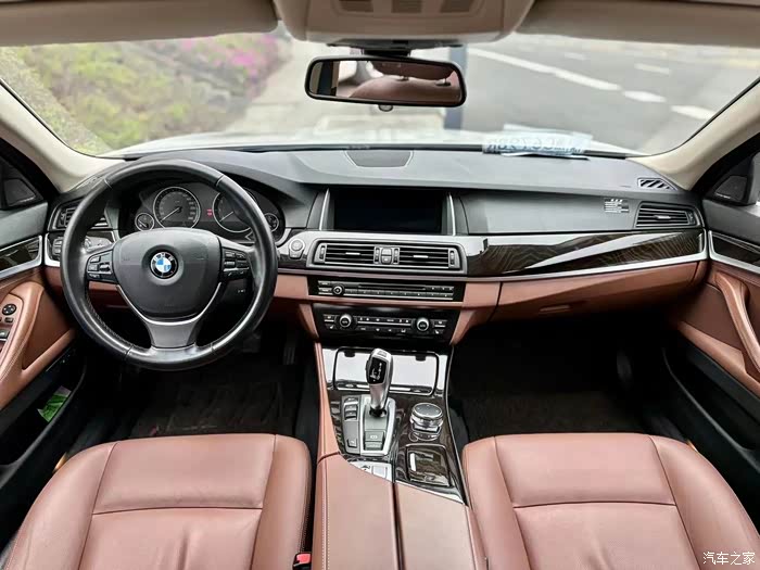 16年10月上牌宝马528li,车况精品,老板一手车,实表1