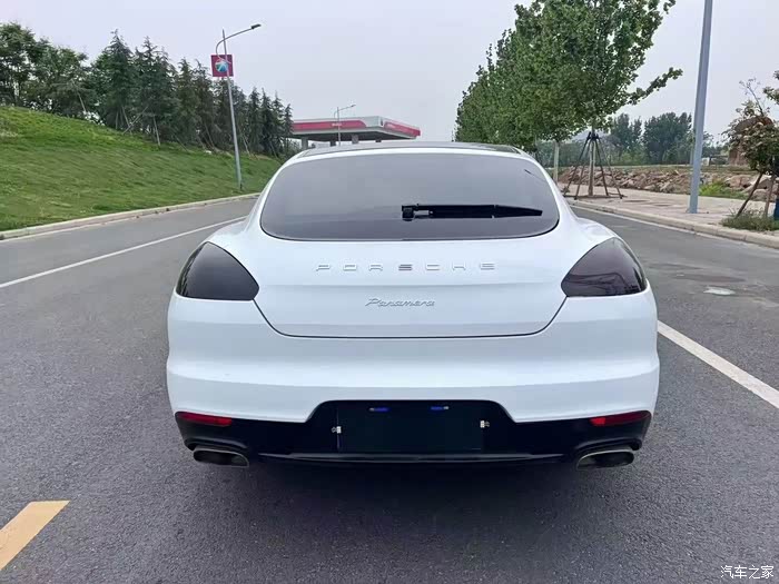 14年保时捷帕纳梅拉,3.0t四驱,多年前出过事