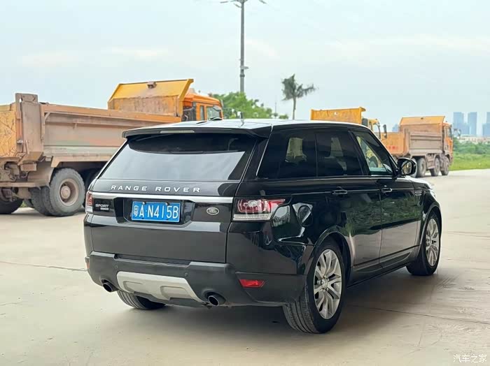 16年路虎揽运2.0t汽油 hse版