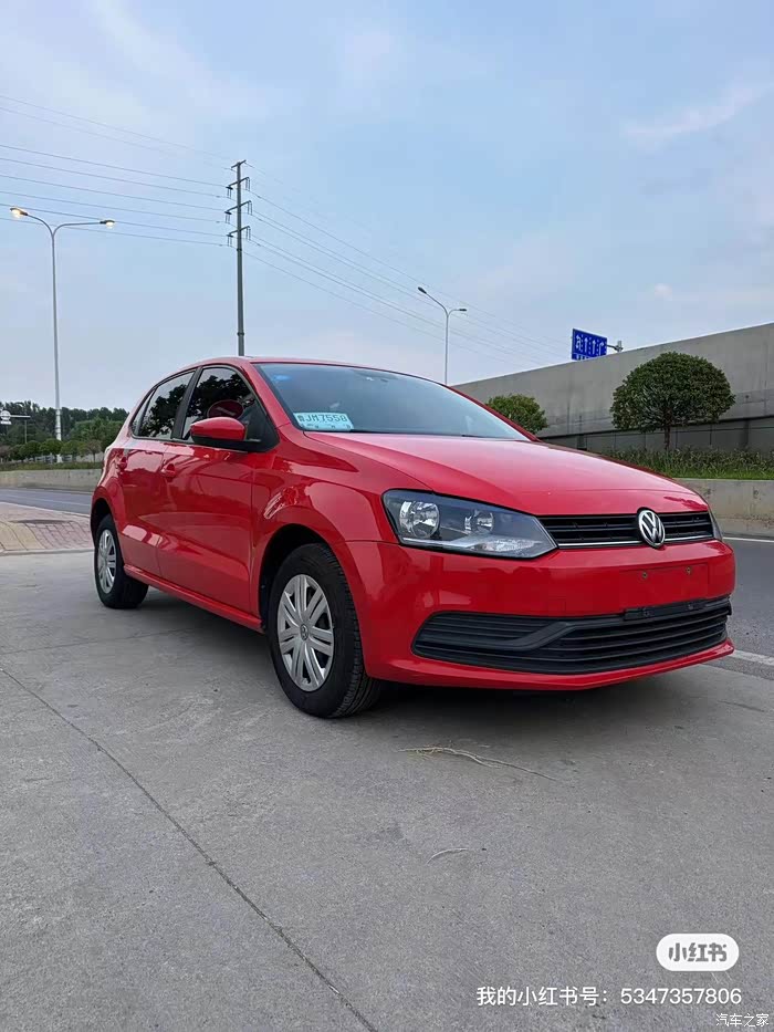 17年8月大众polo,手动1.4排量,超级省油,本地一手到