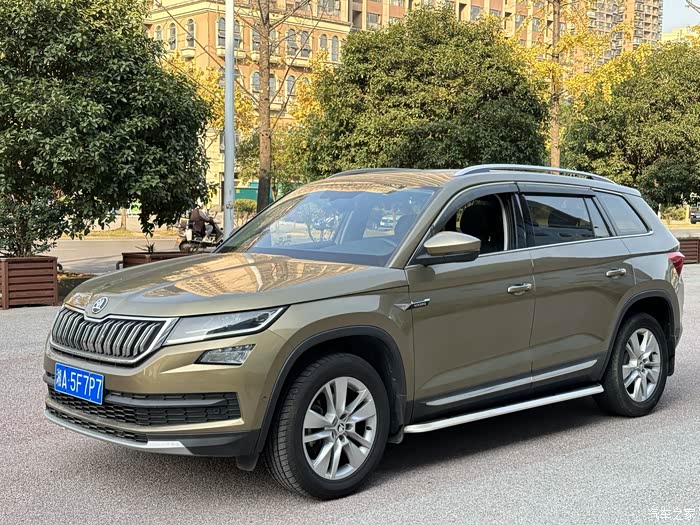 斯柯达柯迪亚克2019款改款tsi3305座两驱豪