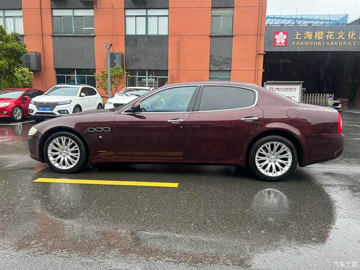 12年玛莎拉蒂总裁11万出售上海提车