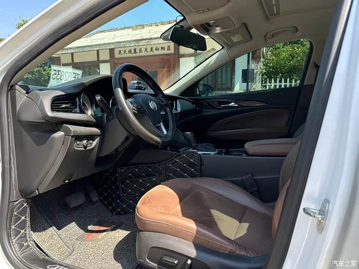 最新到店18年别克君威,1.5t自动档高配,双边电动加热座椅