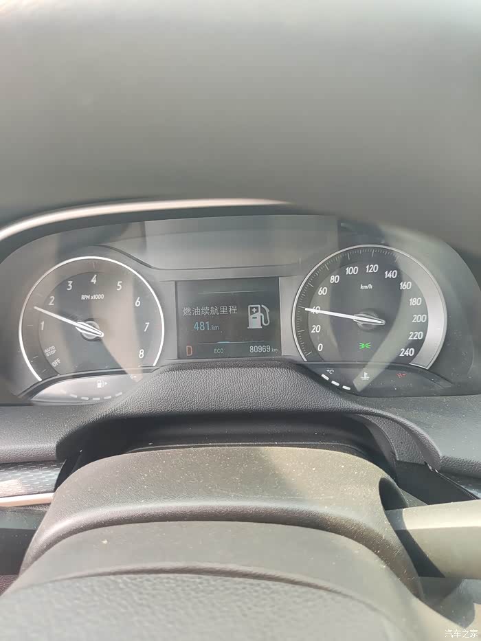 英朗 2021款 1.3t 自动轻混动精英型 个人一手 天窗