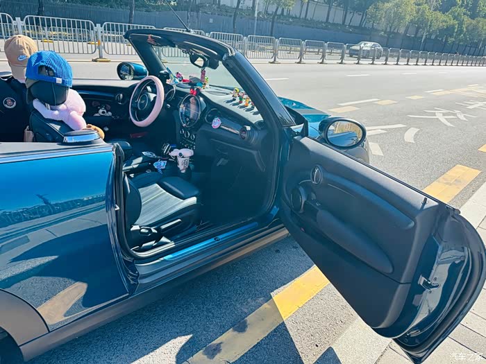 出小姐姐一手车minif57ssidewalk特别版本