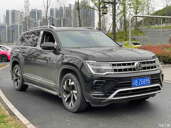 大众 途昂 2022款 330tsi 两驱尊崇豪华版 5万公