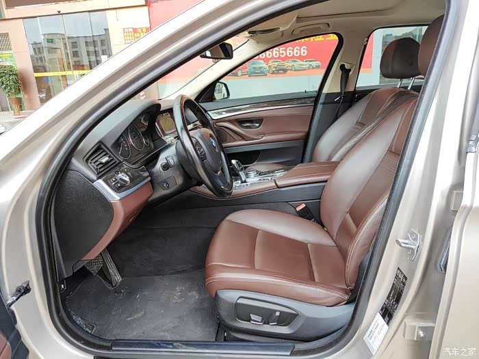 宝马5系14年上牌525li豪华设计套装