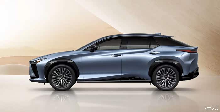 雷克萨斯全新中型纯电suv 35.59万外观动感炫酷,续航614km